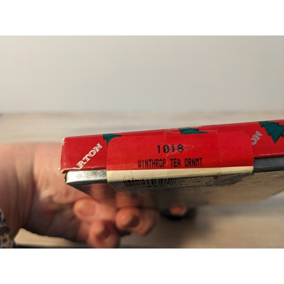 Reed and Barton Winthrop Teapot #1018 Ornament Merry Christmas Silver Tone w/box - Picture 7 of 7